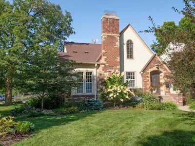 2616 Victory Memorial Drive Minneapolis, MN 55412