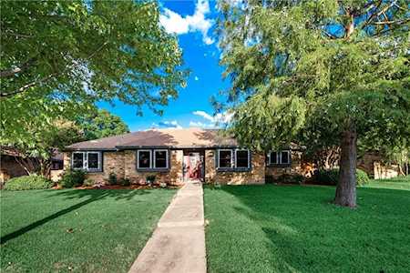 1911 Aspen Drive Lewisville, TX 75077