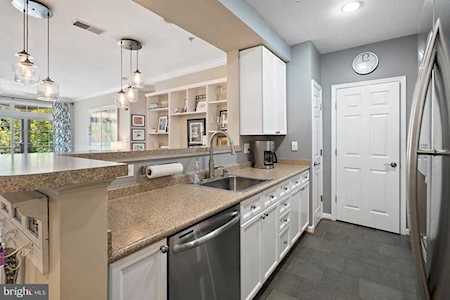5108 Donovan Dr #308 Alexandria, VA 22304
