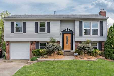 8804 Mckenna Way Louisville, KY 40291