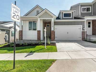 14329 S Bella Vea W Dr Herriman, UT 84096