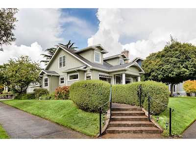 5951 SE 19th Ave Portland, OR 97202