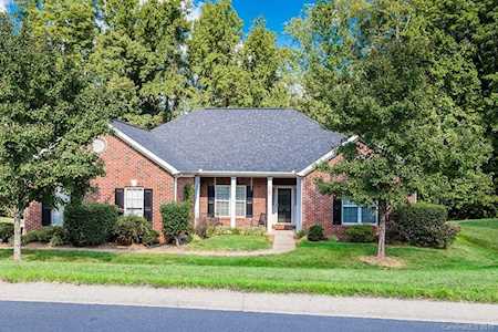 8120 Suttonview Dr Charlotte, NC 28269