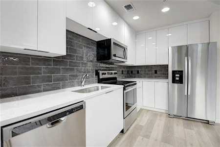 360 Nueces St #1010 Austin, TX 78701