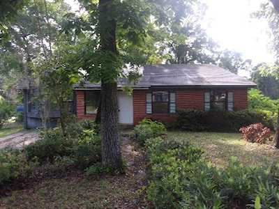 3501 Sunnyside Dr Tallahassee, FL 32305