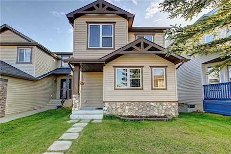 127 Covemeadow Road NE Calgary, AB T3K 6E9