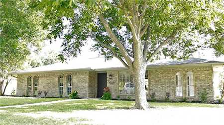 706 Lake Highlands Drive Allen, TX 75002
