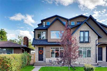 2315 23 Avenue SW Calgary, AB T2T 0W3