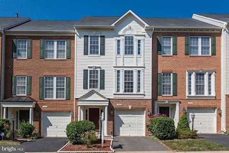12733 Heron Ridge Dr Fairfax, VA 22030