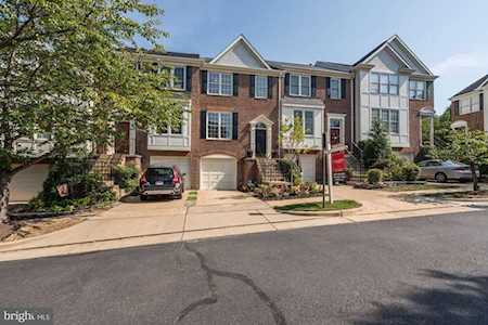 3921 Charles Ave Alexandria, VA 22305