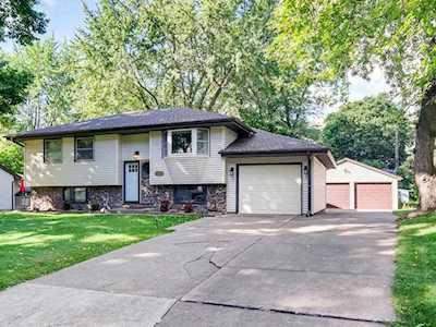 243 Twilite Terrace Circle Pines, MN 55014
