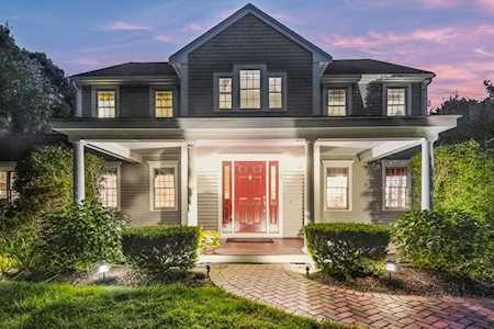 55 Mountain Hill Rd Plymouth, MA 02360