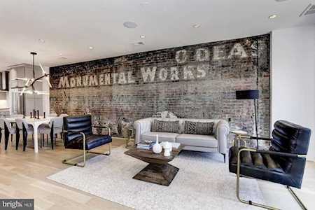 922 6th St NE #2 Washington, DC 20002
