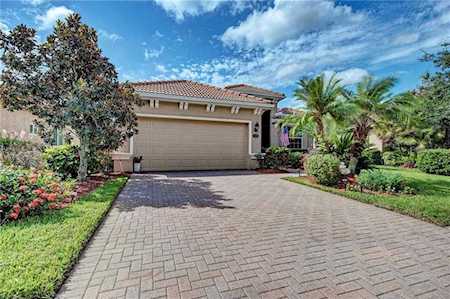 139 River Enclave Court Bradenton, FL 34212