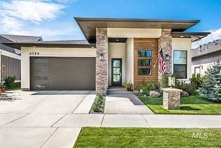 2759 S Creek Pointe Lane Eagle, ID 83616