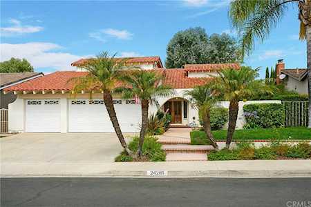 24281 Via Madrugada Mission Viejo, CA 92692
