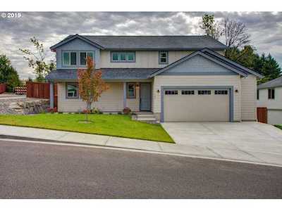 305 E Spruce Ave La Center, WA 98629