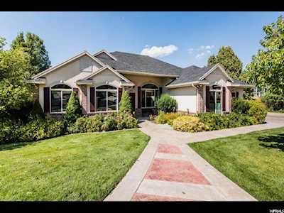 49 Eagle Nest Cir Providence, UT 84332