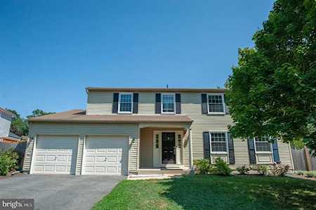 6003 John Roccato Ct Alexandria, VA 22310