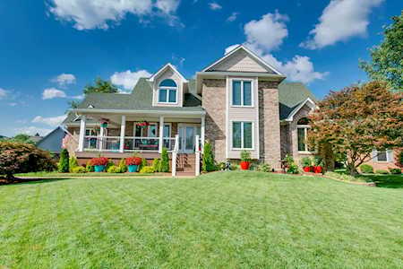10307 Old Altar Ct Louisville, KY 40291