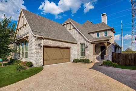 633 Royal Minister Boulevard Lewisville, TX 75056