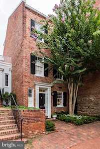 3127 O St NW Washington, DC 20007