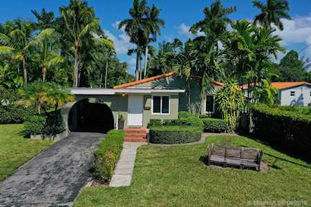 8633 NE Miami Ct El Portal, FL 33138