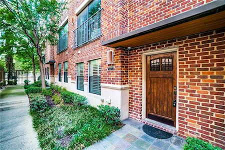 2411 N Hall Street #35 Dallas, TX 75204