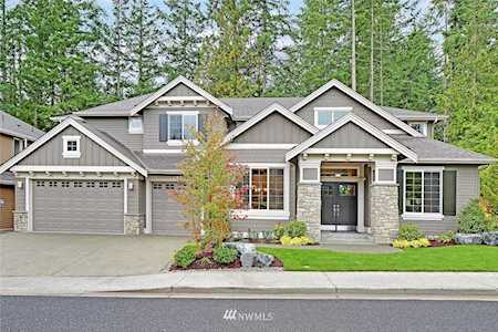 3067 243rd Ave SE Sammamish, WA 98075