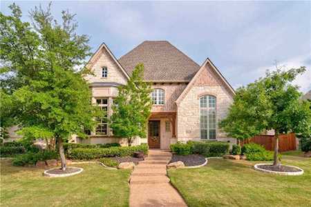 8430 Buffalo Drive Lantana, TX 76226
