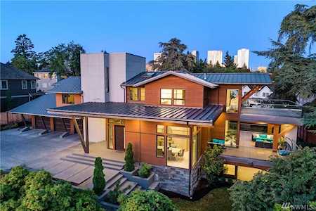 102 96th Ave NE Bellevue, WA 98004