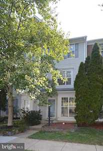 8515 Coronation Ln Bristow, VA 20136