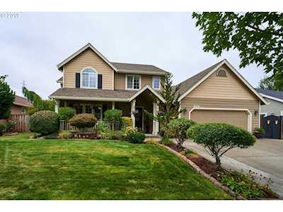 1933 NW Penny Ln Mcminnville, OR 97128