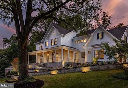 6147 Farver Rd Mclean, VA 22101