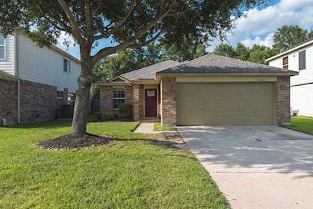 4927 Woodland Meadows Ln Humble, TX 77346