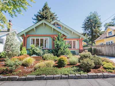7114 SE 18th Ave Portland, OR 97202