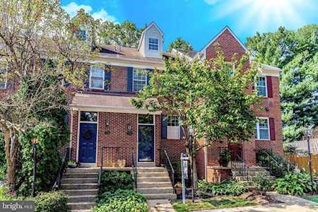 7728 Marshall Heights Ct Falls Church, VA 22043