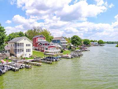 168 Dockside Drive Buckeye Lake, OH 43008