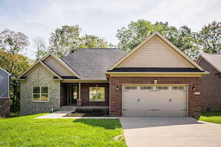 234 Bluffs Edge Dr Mt Washington, KY 40047