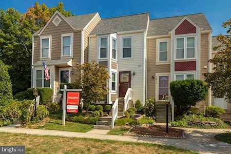 5816 Wescott Hills Way Alexandria, VA 22315