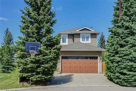 208 Macewan Ridge Close NW Calgary, AB T3K 3A7