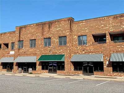 14720 Village Square Place #8 Chesterfield, VA 23112