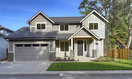 6217 85th Ave W University Place, WA 98467