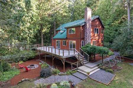 5415 NE Old Mill Rd Bainbridge Island, WA 98110