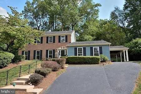 6525 Truman Ln Falls Church, VA 22043