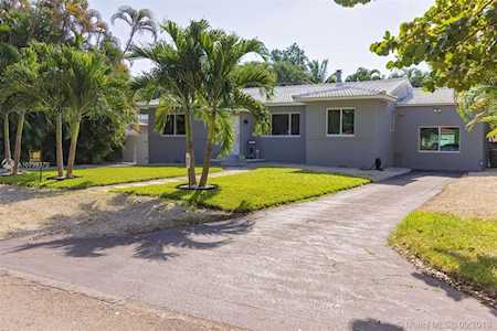 920 NE 118th Street Biscayne Park, FL 33161