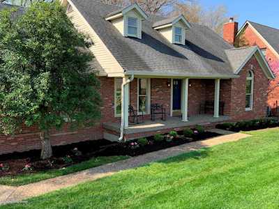 7504 Springdale Rd Louisville, KY 40241