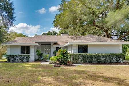2410 Twelve Point Drive Lakeland, FL 33811