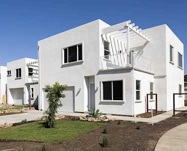 380 Date Street Chula Vista, CA 91911