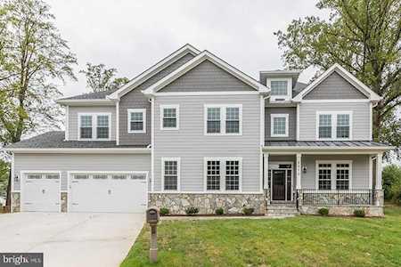 2010 Kilgore Rd Falls Church, VA 22043